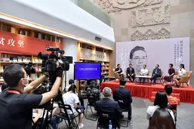 《还是钟南山》新书首发图片