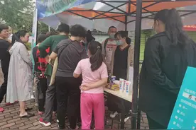 支付宝代扔垃圾了！点点手机，废旧物品回收不再难图片