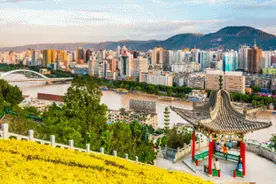 创建全国文明城市，咱老百姓能得到什么？图片