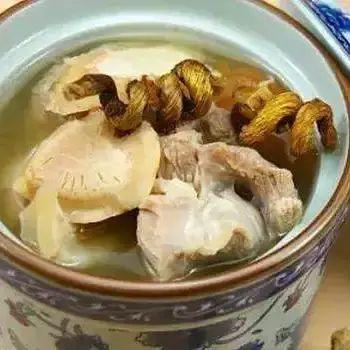 花胶瘦肉花菇汤 2026年花胶瘦肉汤搭配小窍门