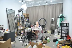薇娅3次直播带货812万，网红薇娅到底能多赚钱？图片
