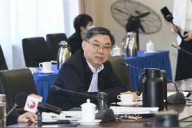 陈虹代表建议：阶段性放宽公积金提取限制促进消费，可用公积金购车图片