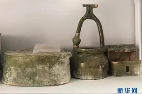 黄河边发现大型古墓群 出土文物2000余件图片