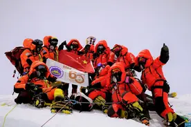 珠峰之战，谁投入最多，谁又是赢家图片