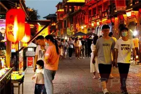 许昌曹魏古城“夜经济”有序恢复图片