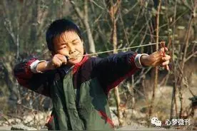 玩弹弓（散文）图片