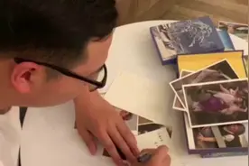 想把我唱给你听！老师写歌词卡片送毕业生视频封面