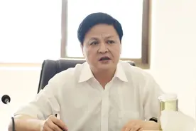 李万千到亚洲富士电梯调研：切实解决制约企业发展的瓶颈图片