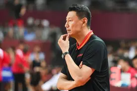 李楠再次复出登陆CBA，任江苏男篮顾问图片