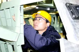 航空工业成飞首席技师孟乐乐：重任中坚守“赤子之心”图片