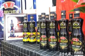 好吃又健康！鲁花全黑豆酱油在烟台家家悦超市上架开售图片
