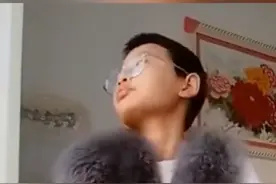 午FUN｜小朋友神模仿老师！网友：回忆起小时候的恐惧了图片