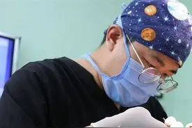 脸大怎么也减不掉？这个双下巴杀手才能帮你图片