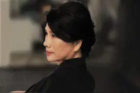 66岁的董明珠，比你想象的更开放图片