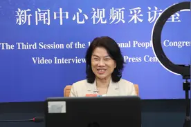 董明珠谈制造业创新：国家标准滞后于行业，影响企业新技术的应用视频封面