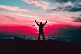 愿我们走出半生 归来仍是“赤子心”| 东方时评图片
