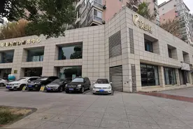 “买”公司背上数十万债务？代理平台顶呱呱：变更登记时没查到债务纠纷图片