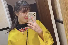为啥泫雅这么能带货，被邀请去看秀的却还是秀智、IU？图片