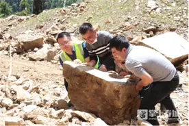 德贡公路救援通道抢通！受困人员全部安好图片