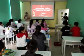 南通三里墩社区：传承抗疫精神，争做最美少年图片