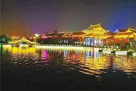 开封夜经济造富能力惊人 力图再现大宋不夜城的辉煌景象图片