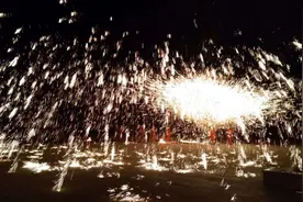 平陆打铁花图片