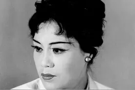 “六十五载华章、经典名段回顾”每日一曲│《第二次握手》选段“惊雷齐轰顶”图片