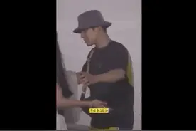 怒摔车门拒绝女演员！韩东君这个动作太圈粉了图片
