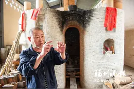 解读古盏基因的苦行者孙慰平：在1300℃窑炉旁古法烧制建盏图片