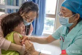 国产13价肺炎疫苗 在粤打出第一针图片