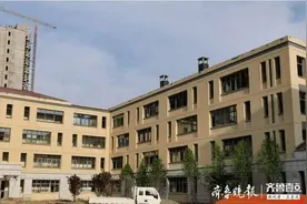 上合示范区中小学今年招生，小学四个年级8班初中两个年级12班图片