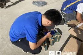 移动装维小哥的12小时 一切只为用户的“十分满意”图片