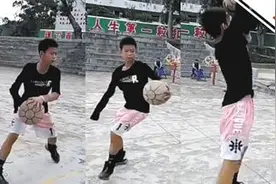 独臂少年打球视频走红 称希望成为篮球运动员图片