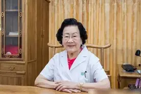 99岁女中医揭秘“青春驻颜术”，常吃这几样，让你年轻20岁！图片
