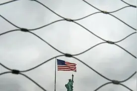 参考快评｜亚裔也深受美国种族歧视之苦图片