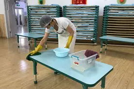 济南市幼儿园开学第一天，午饭怎么吃？萌娃进餐图向你袭来图片