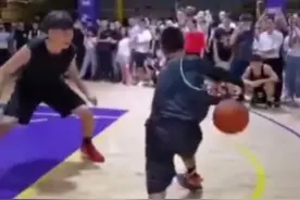 云浮独臂篮球少年的圆梦7日：成运动员见到偶像！父母称有点担心图片