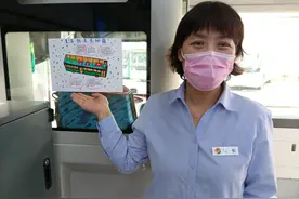 公交车上哪几个位置最易走光？看郑州公交车长手绘“防走光秘籍”图片