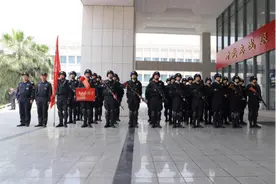 山豹突击队:锻造钢铁队伍争当练兵先锋图片