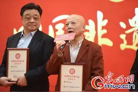 朱世慧：以“丑”扬美名图片