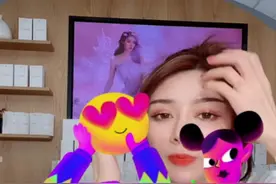 抖来买好货！美妆达人呗呗兔直播分享美妆好物图片
