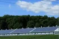 辽宁：全国首批最大单体光伏发电项目完工图片