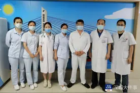 深圳男子喝了冰镇饮料，反复发热后肾衰竭，疑似饮料罐被老鼠污染图片