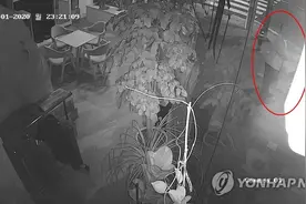 深夜猥亵女性被捕后，韩国检察官：喝醉了，记不清图片