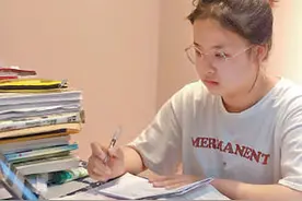 又到毕业季——未来成长路，精彩同步图片