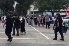 成都理工大学女生划伤两室友，一人脸部受伤已接受手术图片