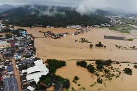 为什么今年南方的雨那么大？丨思客问答图片