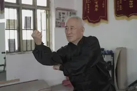 青岛市非文化遗产的传承人孙德龙：把“太极梅花螳螂拳”发扬光大图片