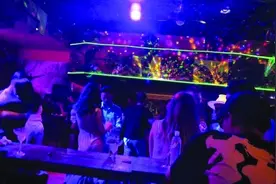 歌舞升平的夜上海，就在那里从未离开图片