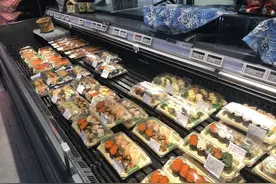 北京日料店下架三文鱼菜品 多家称货源不是新发地图片